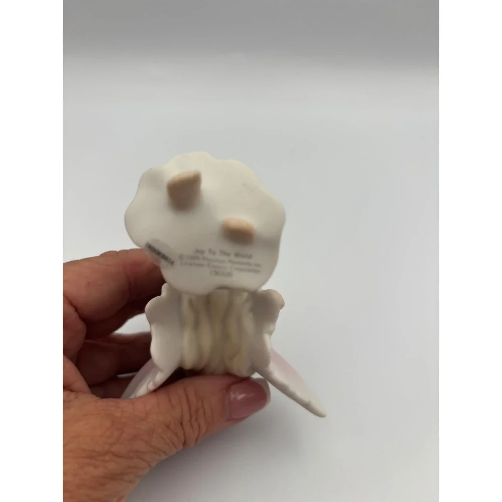 Precious Moments Joy To The World Angel Trumpet Ornament 1995 Enesco 150320